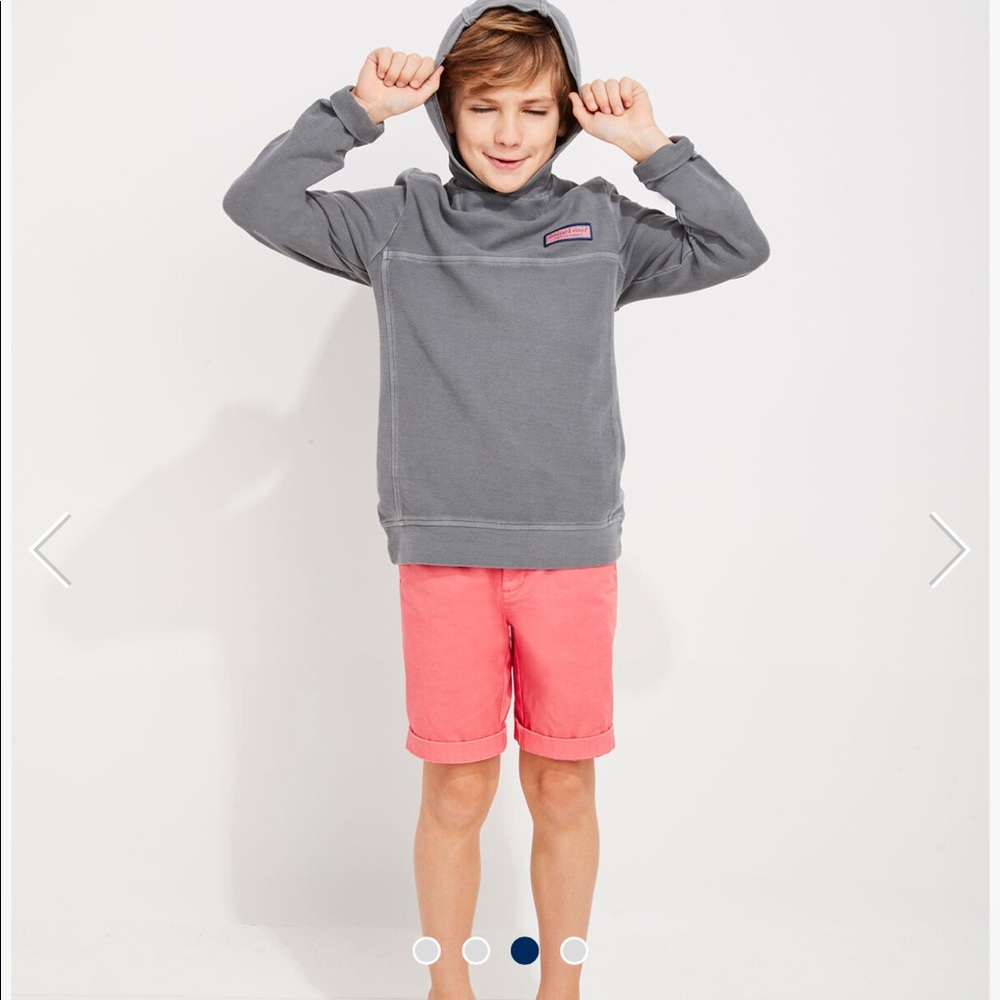 Vineyard Vines stretch breaker shorts